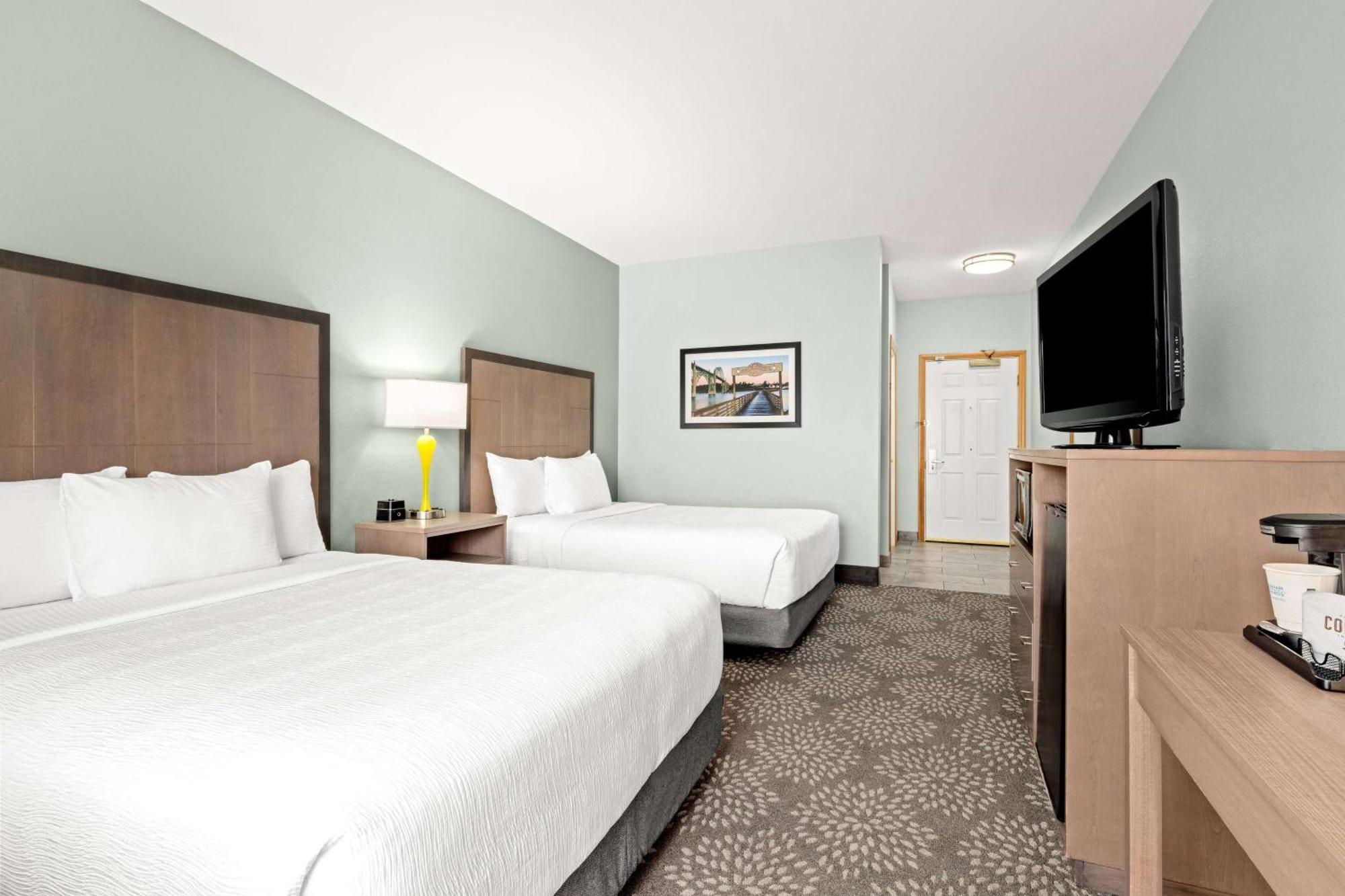 Hotel La Quinta By Wyndham Tour de Newport Extérieur photo