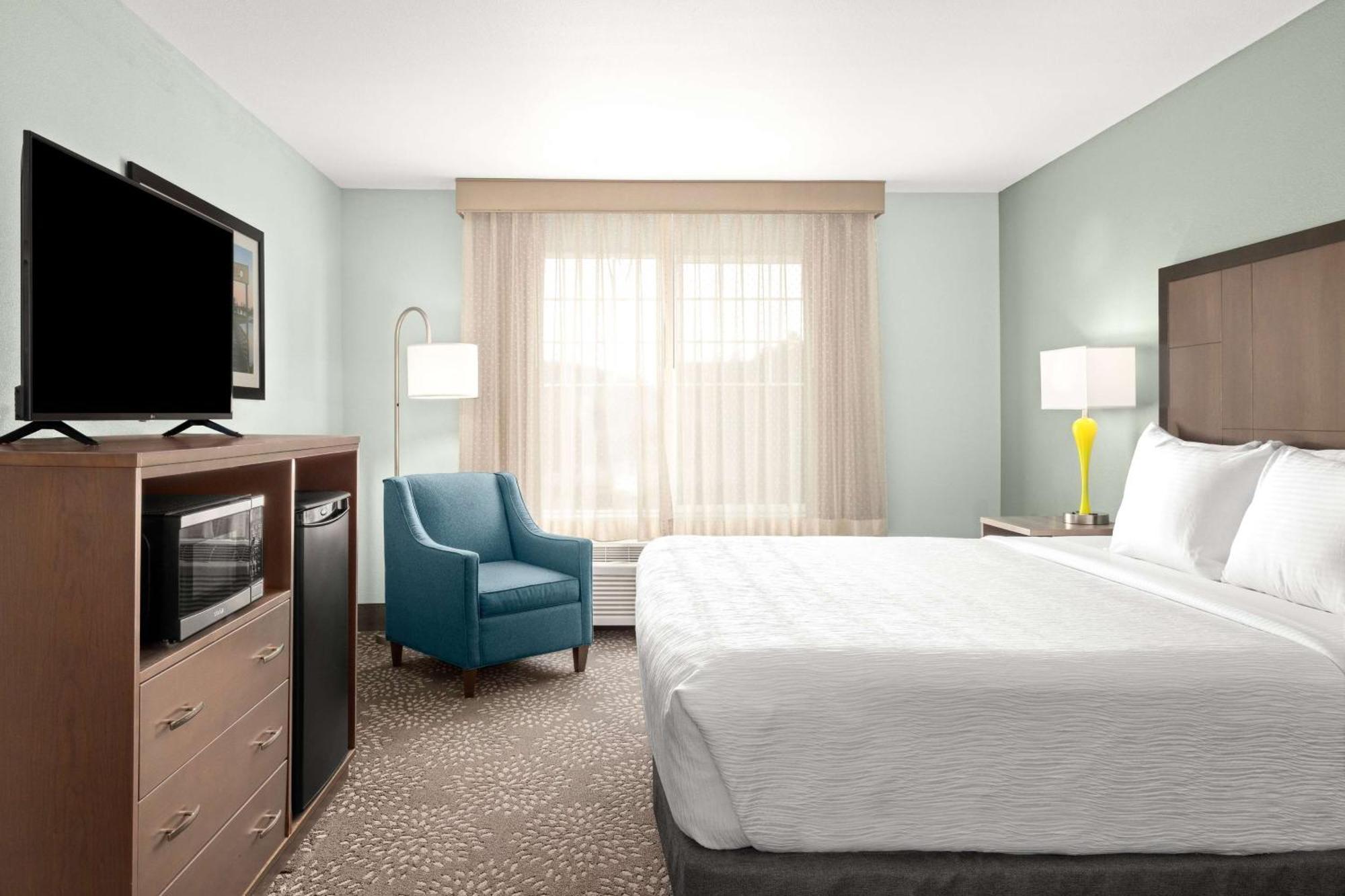 Hotel La Quinta By Wyndham Tour de Newport Extérieur photo